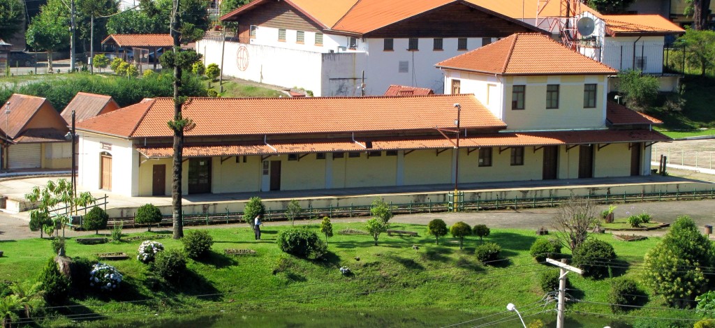 Vista externa do Centro de Memória de Campos do Jordão